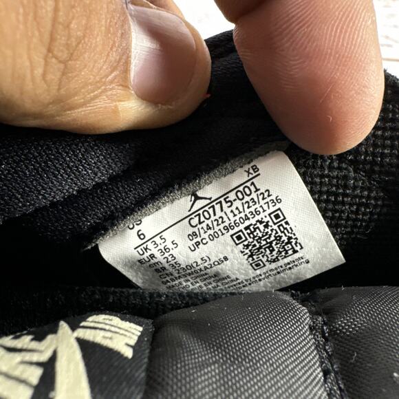 Nike Air Jordan 1 Retro Low Black Cement Elephant CZ0775-001 Women's Sz 6 - Picture 9 of 9